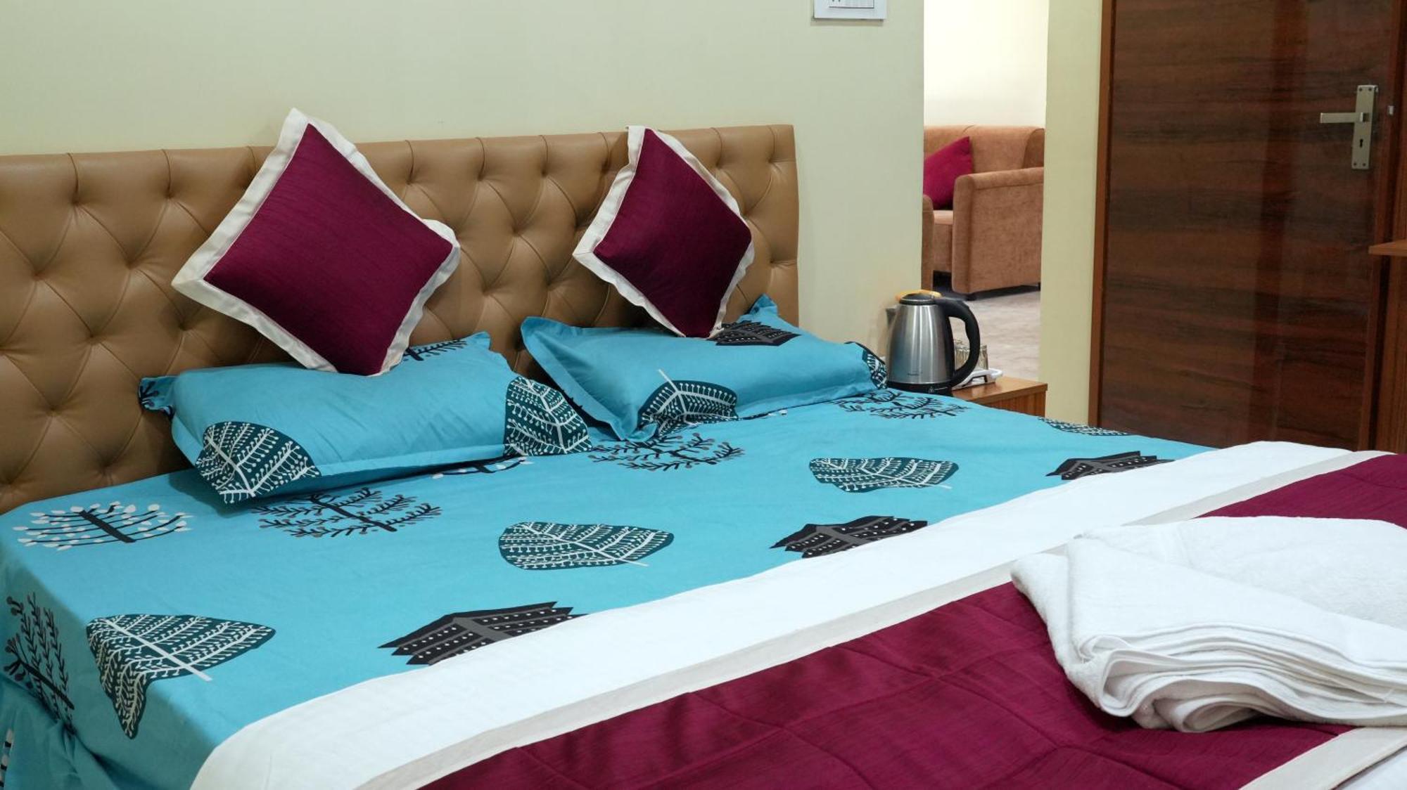 Hilton Garden Homestay พอร์ตแบลร์ ภายนอก รูปภาพ